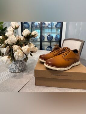 Bruno Marc Kids Tan Lace-Up Dress Shoes with Cream Sole